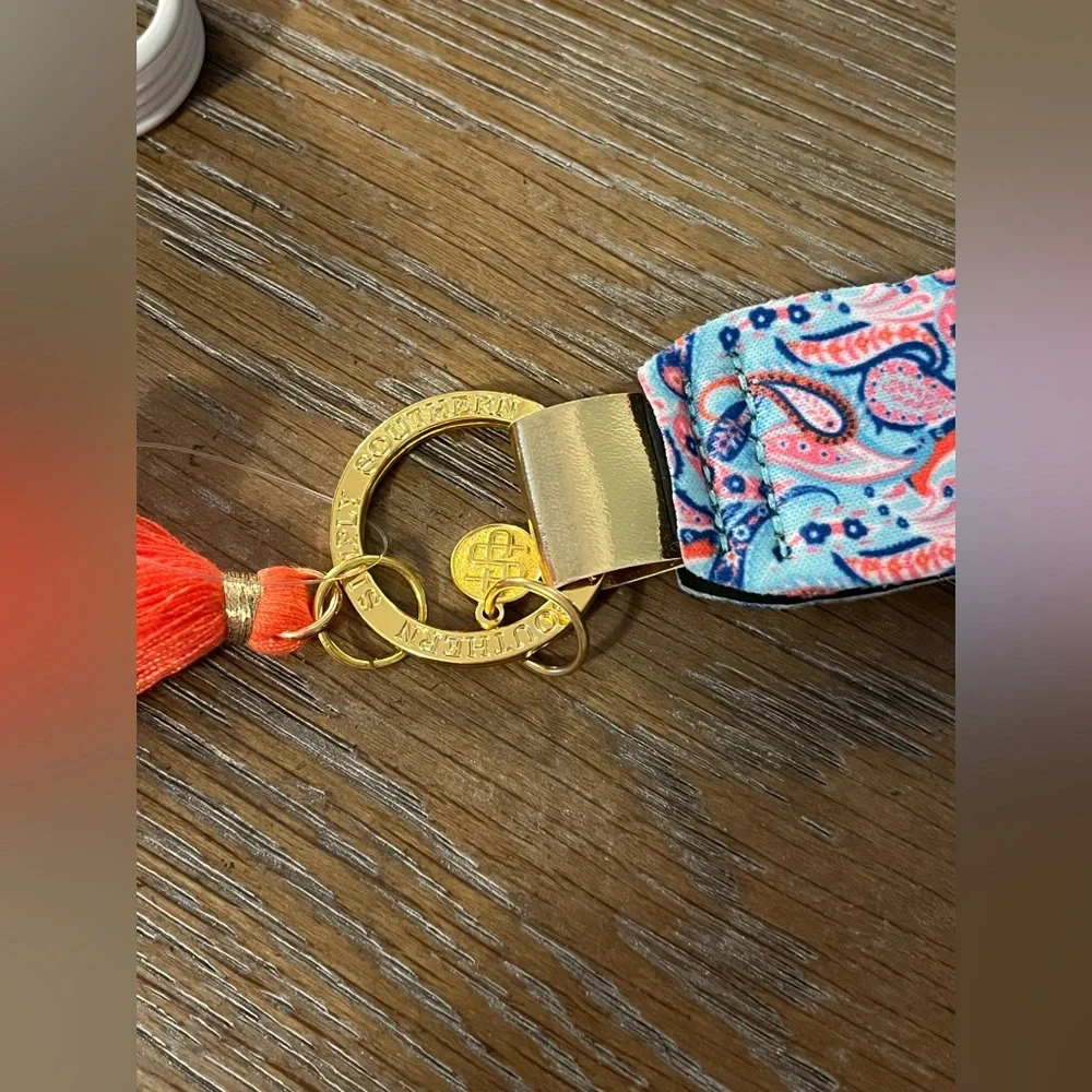 Simply southern keychain - Picture 3 of 4